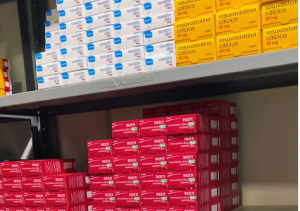 Mais Medicamentos - A Farmacinha esta reabastecida.