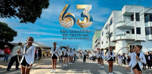 Convite Desfile Cívico